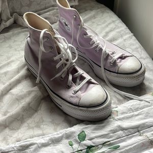 Play purple platform converse